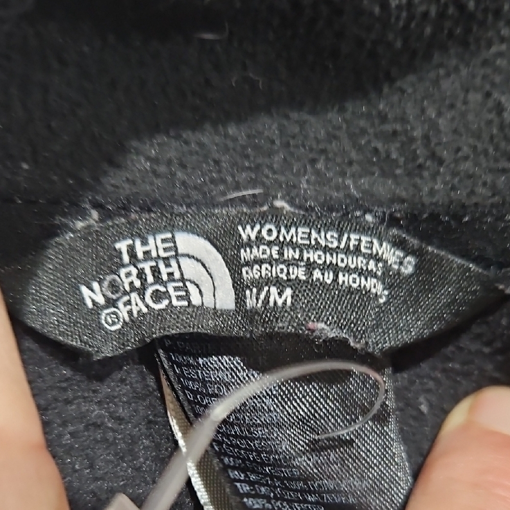 The North Face Women's Charcoal Mandala Tee AND black pullover - Picture 4 of 7